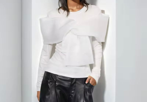 Women Fashion Black/White Bow Full Sleeve Top