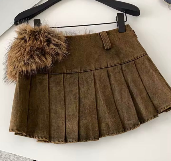 Women Color Fashion Fur Buckle Pleated Denim Skirt
