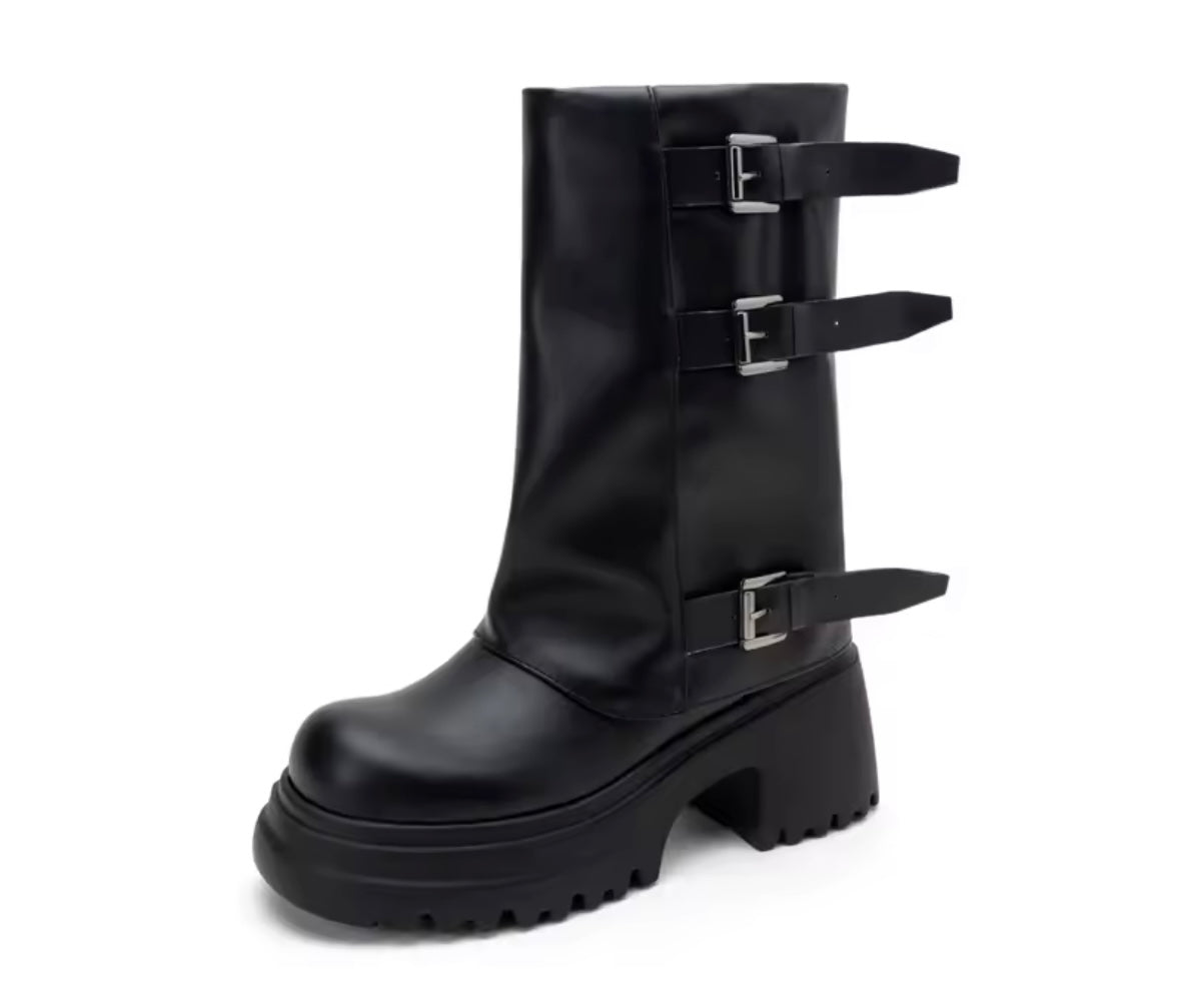 Women Black Buckled Platform Fashion Ankle Boots