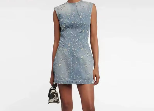 Women Sleeveless Ripped Fashion Dress