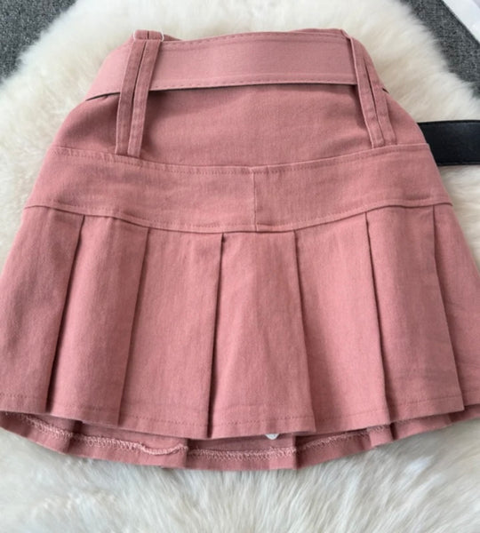 Women Fashion Belted Pleated Skirt