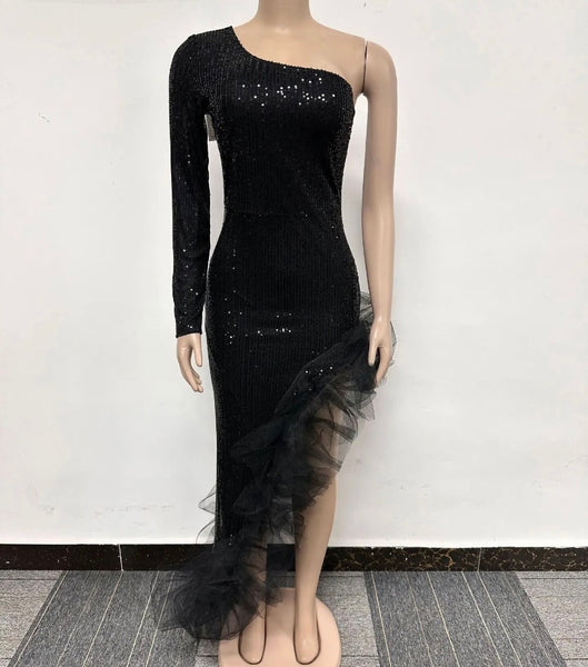 Women Sexy One Shoulder Full Sleeve Sequins Ruffled Maxi Dress