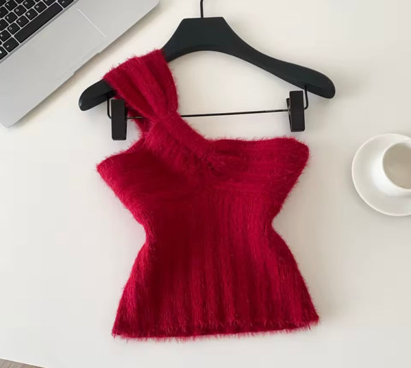 Women One Shoulder Sleeveless Furry Fashion Top