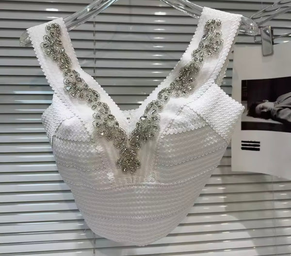 Women Sleeveless Rhinestone Embroidery Crop Top