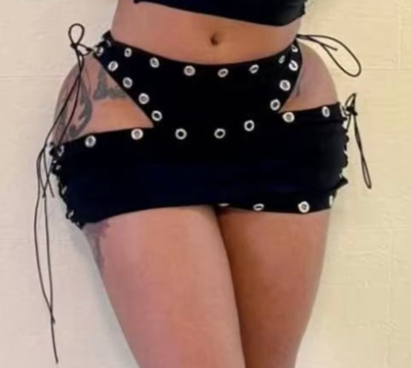 Women Sexy Black Metal Ring Cut Out Tie Up Short Skirt