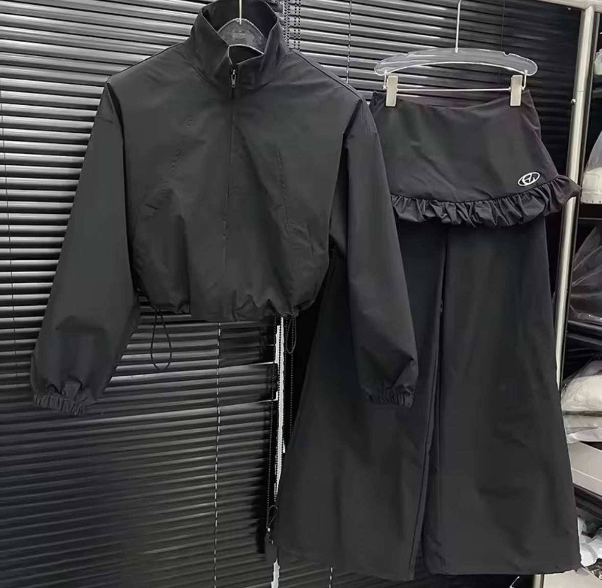 Women Fashion Zip Up Jacket Two Piece Ruffled Wrap Pant Set