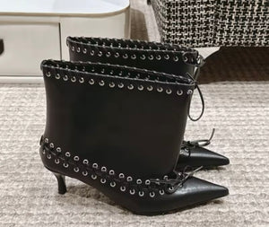 Women Fashion Metal Grommets Pointed Toe Kitten Heel Ankle Boots