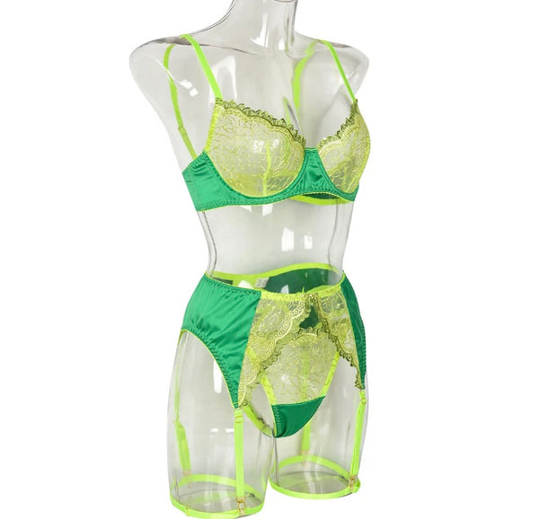 Women Sexy Color Patchwork Lace Lingerie Set