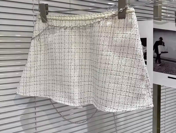 Women White Plaid Full Sleeve Blazer Two Piece Pleated Skirt Set