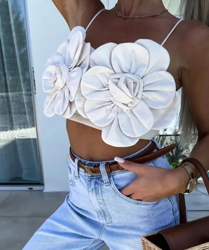 Women Sleeveless Solid Color Floral Crop Top