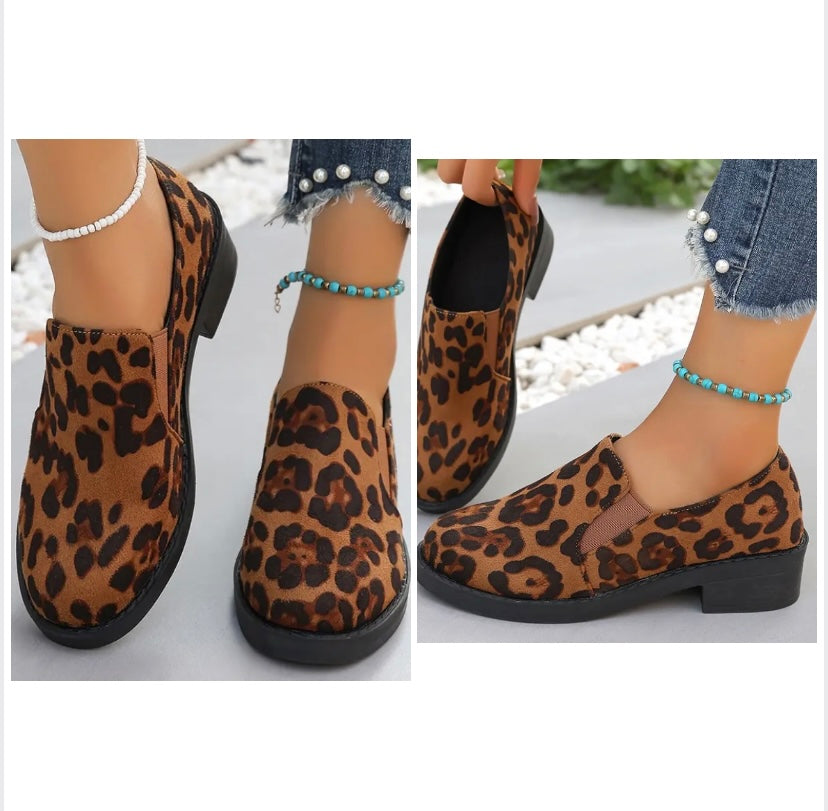 Women Fashion Leopard Print Slip On Loafers