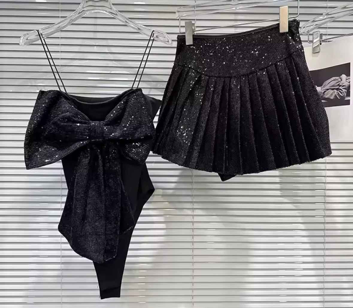 Women Sleeveless Bow Bodysuit Sexy Two Piece Pleated Skirt Set