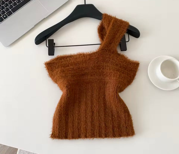 Women One Shoulder Sleeveless Furry Fashion Top