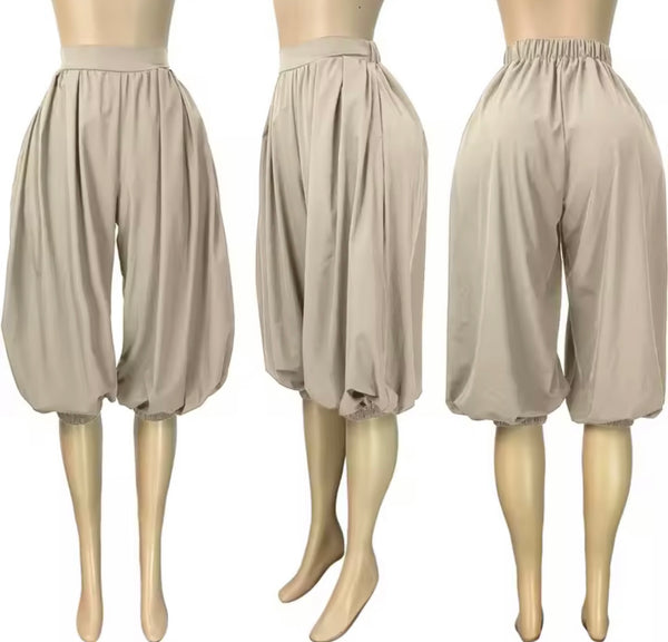 Women Color Fashion Loose Fit Capri Pants