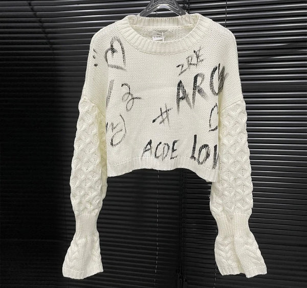 Women Fashion Graffiti Print Sweater Top