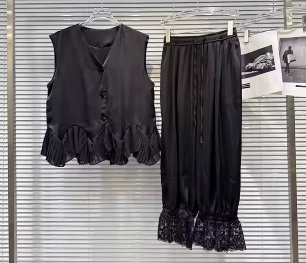 Women Black Button Up Ruffled Sleeveless Two Piece Pant Set