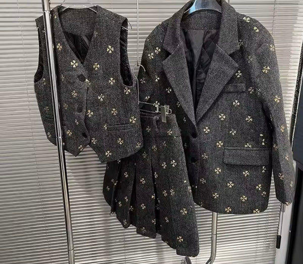 Women Gray Sequins Print Black Fashion Three Piece Pleated Skirt Set