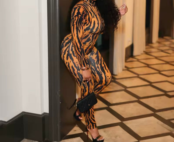 Women Fashion Open Back Full Sleeve Printed Jumpsuit
