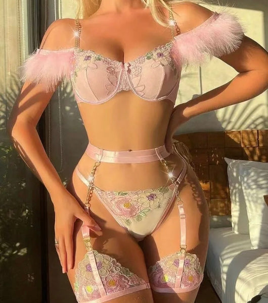 Women Sexy Pink Floral Feather Chain Mesh Lingerie Set