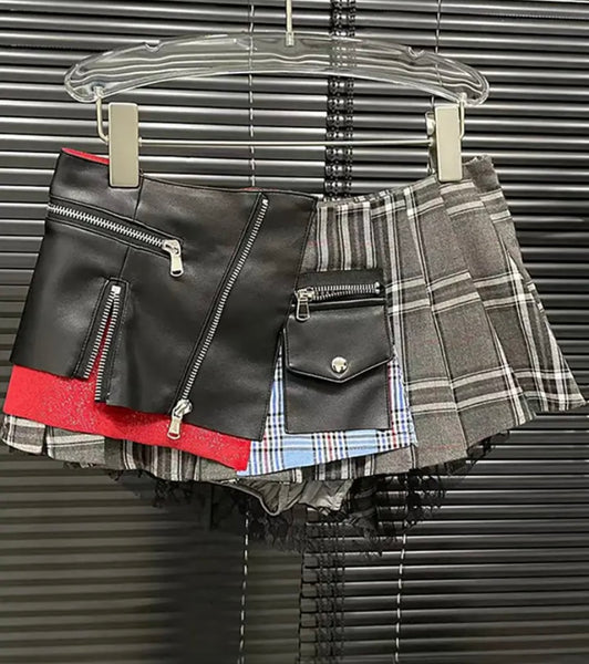 Women Sexy Fashion Faux Leather Plaid Pleated Short Skirt