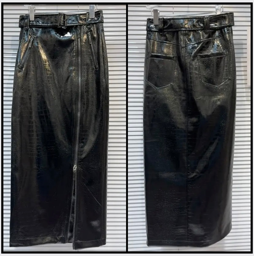 Women Black Front Zipper Belted Faux Leather Maxi Skirt