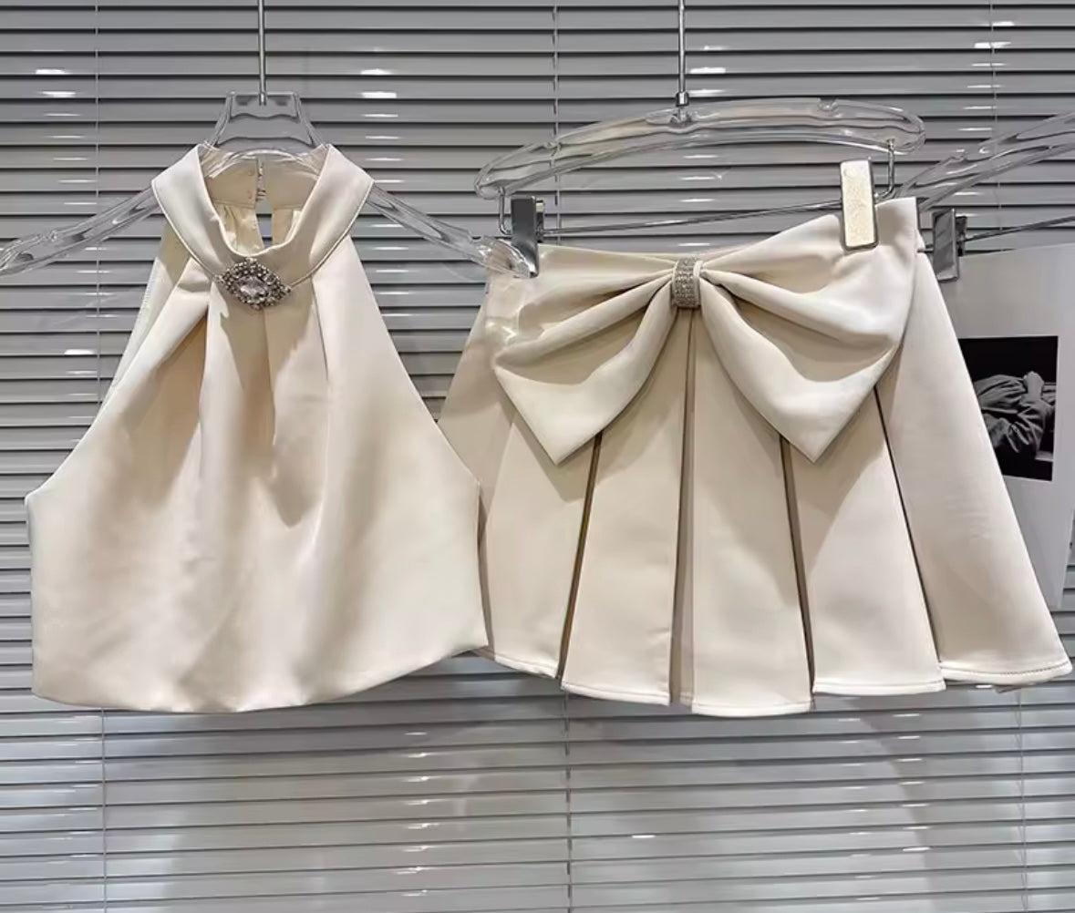 Women Bling Halter Sleeveless Bow Two Piece Pleated Shirt Set