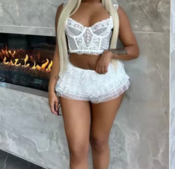 Women Sexy Sleeveless Ruffled Lace Two Piece Skirt Set