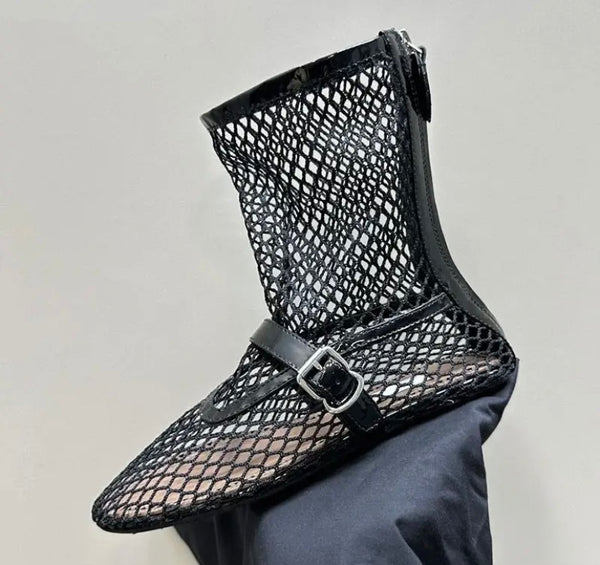 Women Fashion Netted Buckled Flat Ankle Boots