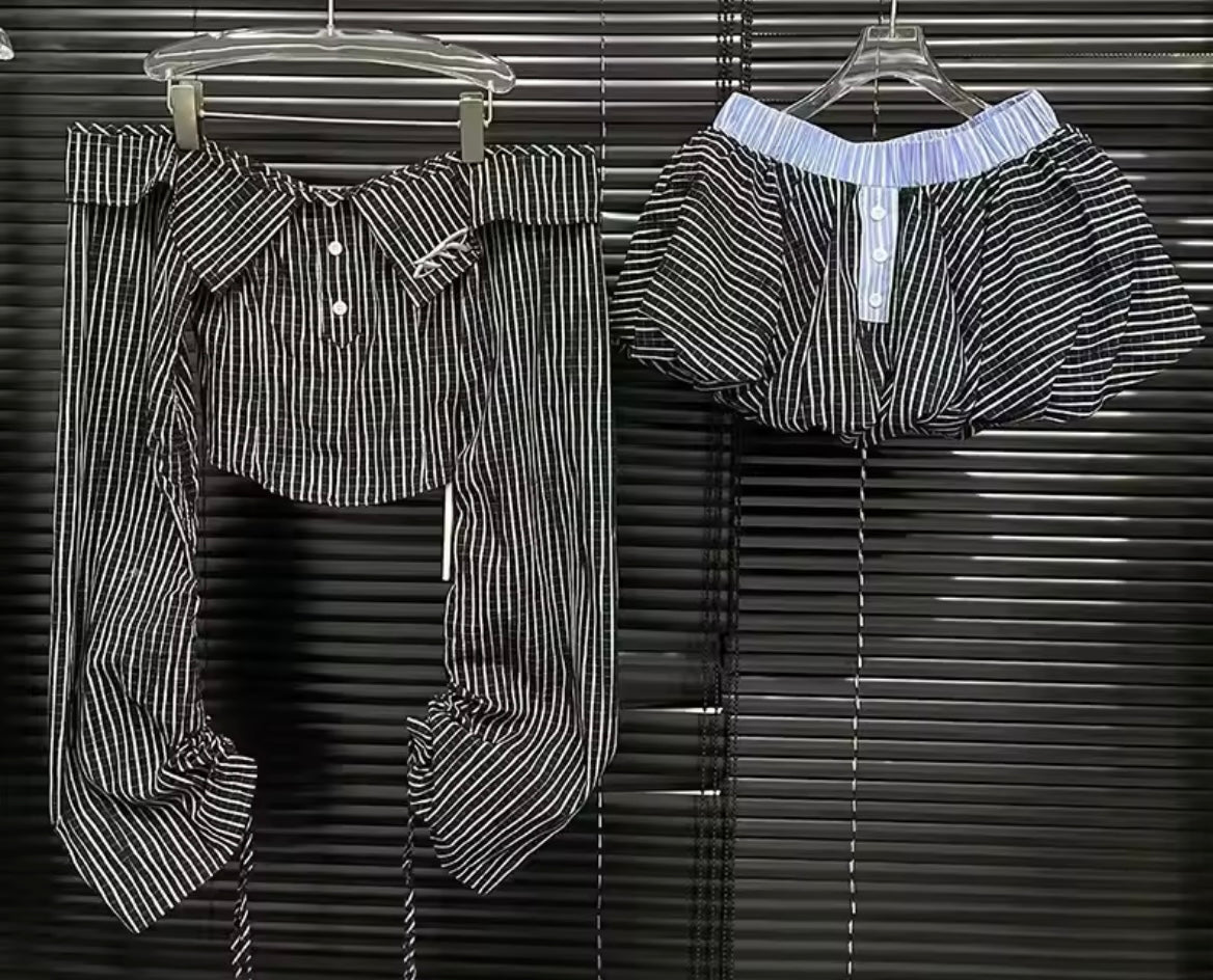 Women Fashion Off The Shoulder Full Sleeve Striped Two Piece Skirt Set