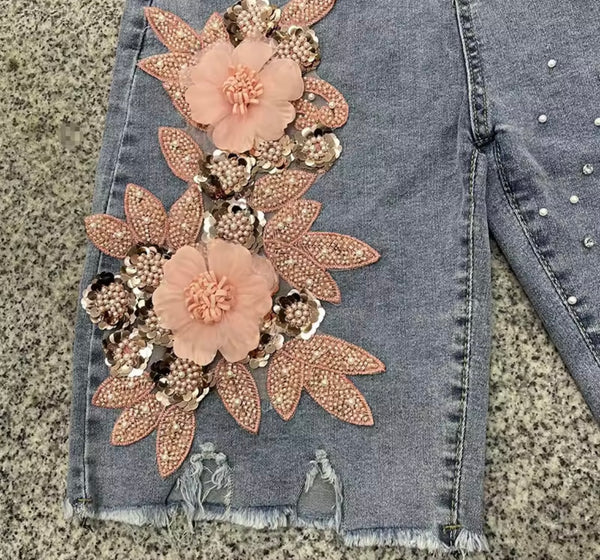 Women Fashion Pink Beaded Floral Rhinestone Denim Shorts