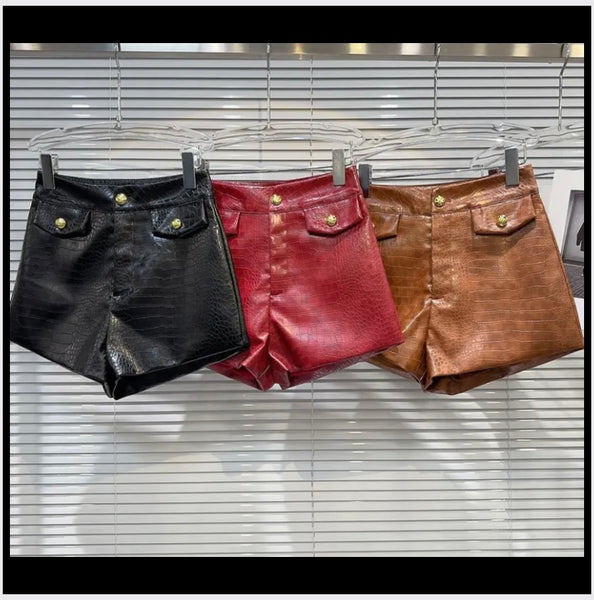 Women Sexy Fashion Faux Leather Shorts