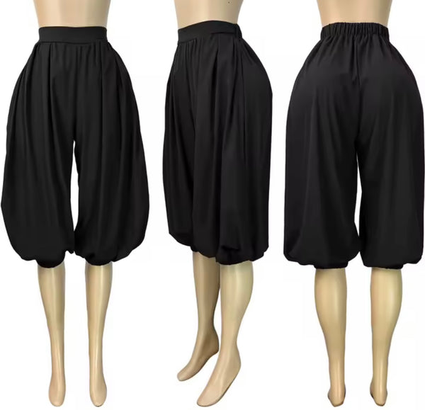 Women Color Fashion Loose Fit Capri Pants