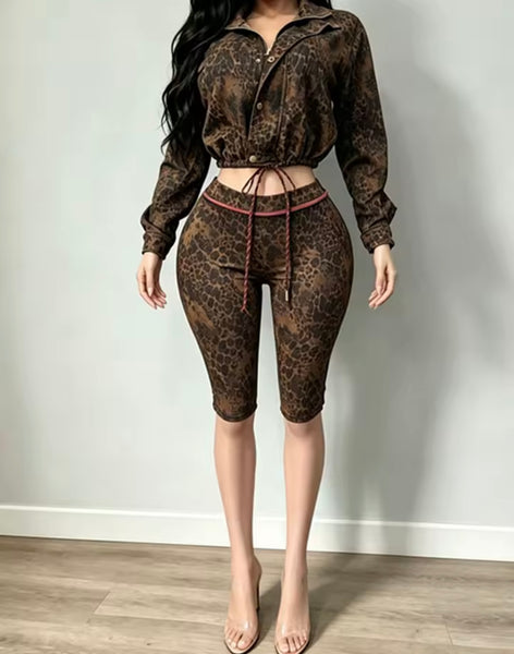 Women Animal Print Drawstring Crop Two Piece Capri Pant Set