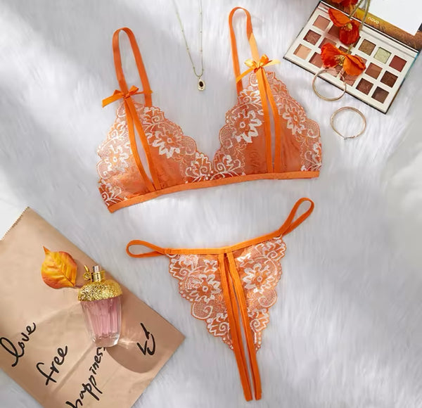 Women Sexy Color Lace G-String Lingerie