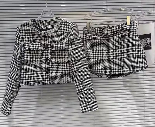 Women Fashion Plaid Button Up Blazer Two Piece Wrap Short Set