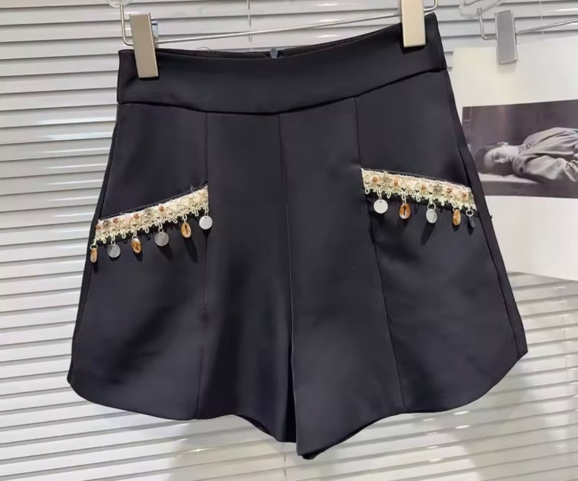 Women Color Beaded Tassel Fashion Shorts
