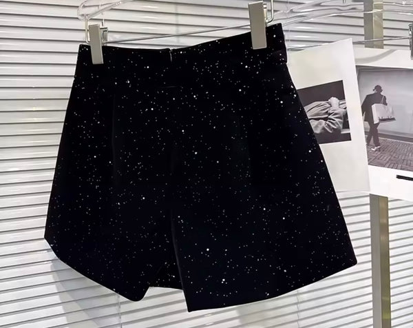 Women Fashion Rhinestone Bow Black Shorts