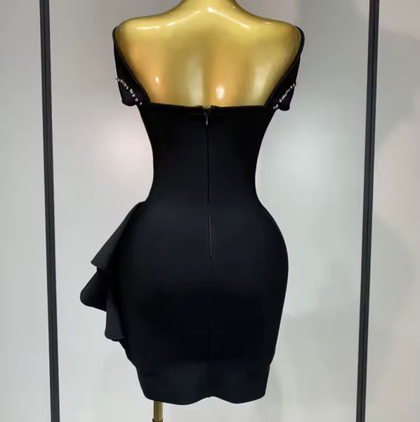 Women Elegant Sleeveless Rhinestone Ruffle Dress