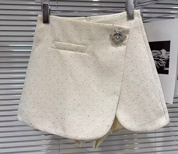 Women Fashion Color Rhinestone Wrap Shorts