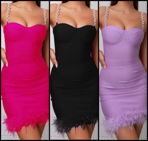 Women Sexy Rhinestone Sleeveless Feather Back Zipper Dress