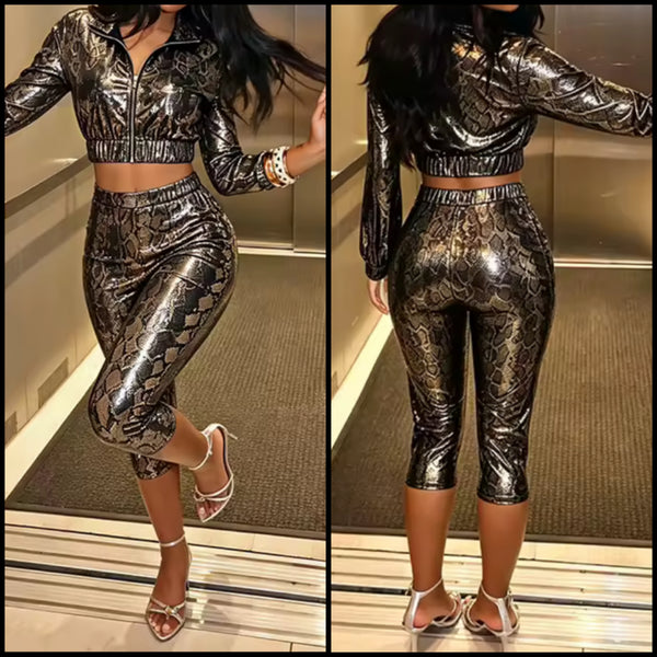 Women Fashion Zip Up Animal Print Two Piece Capri Pant Set