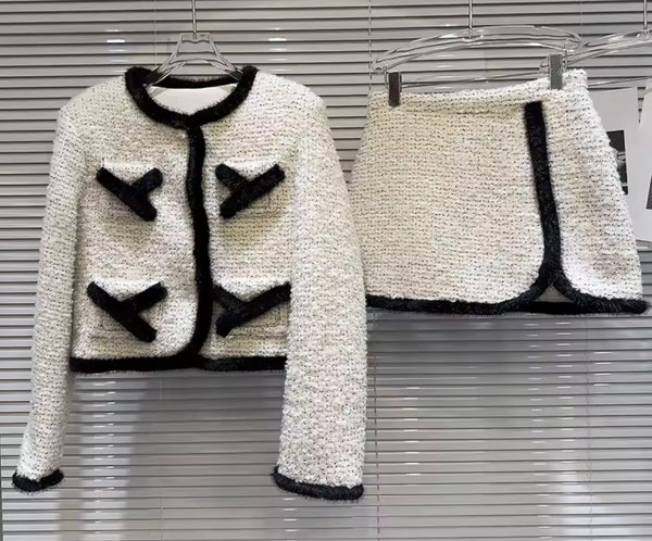 Women Fashion White/Black Full Sleeve Blazer Two Piece Skirt Set