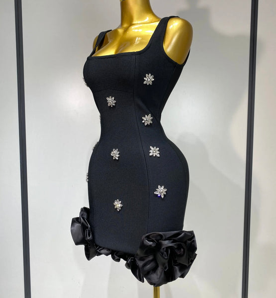 Women Black Sexy Sleeveless Crystal Floral Ruffled Dress