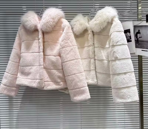 Women Fashion Hooded Faux Fur Warm Jacket