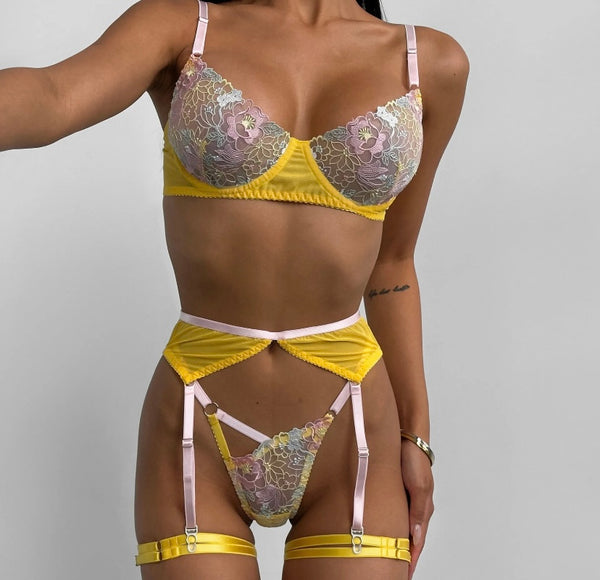 Women Sexy Yellow Floral Lingerie Set