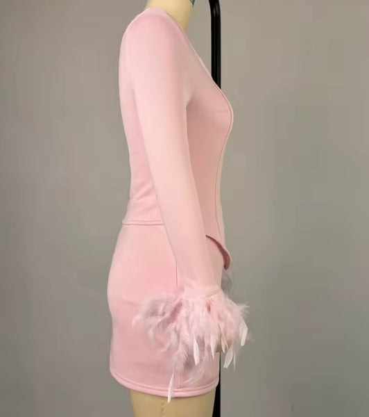 Women Sexy Pink Feather Full Sleeve Two Piece Skirt Set