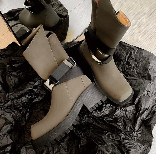 Women Platform Suede Buckled Fashion Ankle Boots