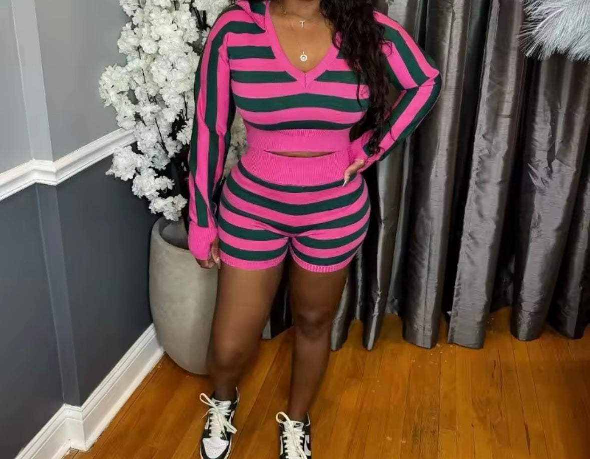 Women Fashion Full Sleeve Hooded Striped Two Piece Short Set