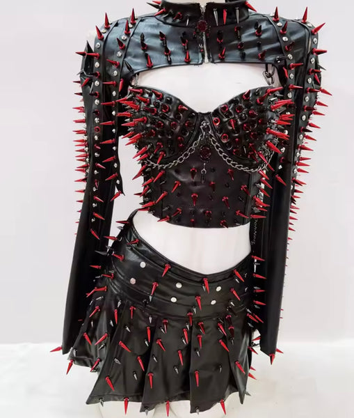Women Chain Sleeveless Fashion Spiked Two Piece Pleated Skirt Set