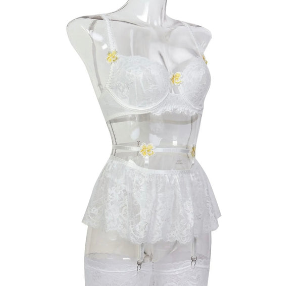 Women White Sexy Lace Yellow Floral Patchwork Lingerie Set